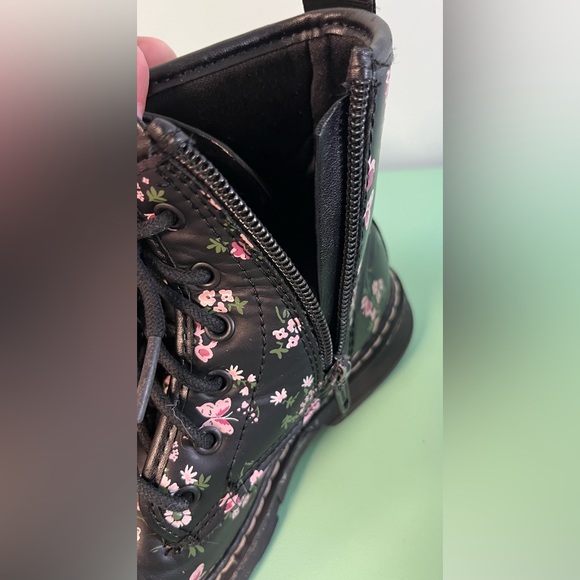 Justice Black with Pink Butterflies & Flowers Booties, Girl size 11 Boots - Picture 6 of 8